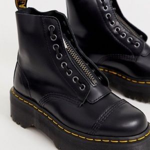 Dr. Martens Sinclair Boots